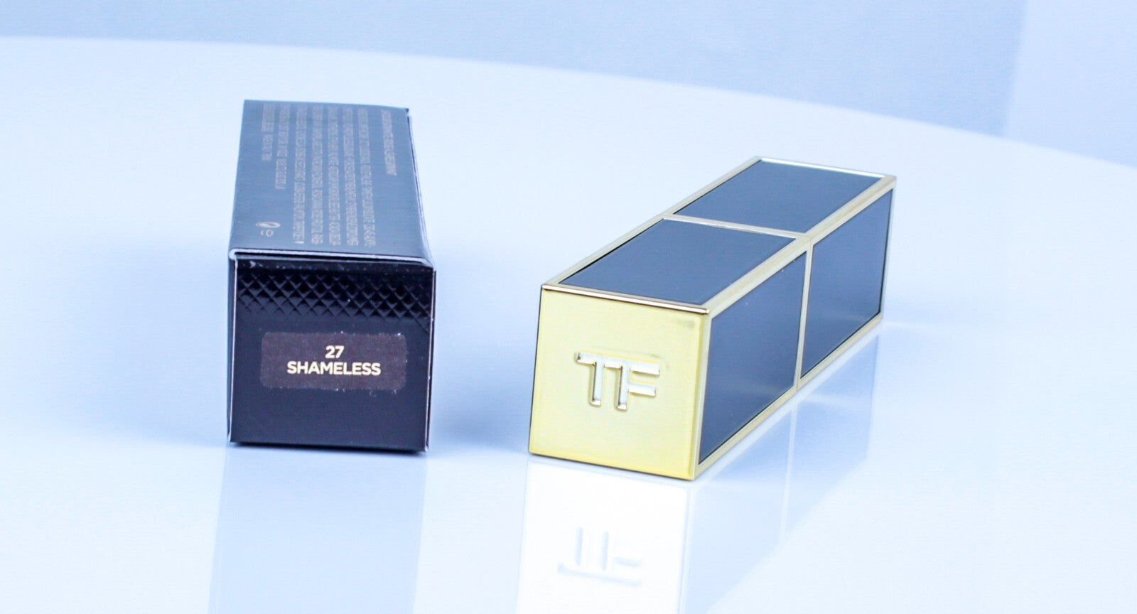 Tom Ford lip color Satin Matte Rouge a levres  0.11oz/3.3g  # 27
