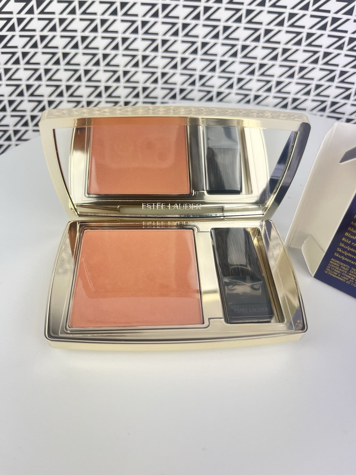 Estee Lauder Pure Color Envy Sculpting Blush 320 Lover's Blush  7g/0.25oz