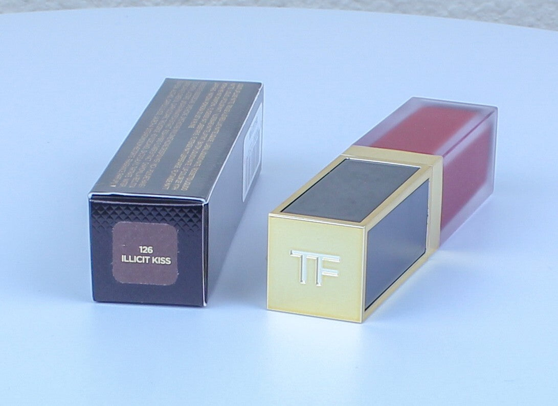 TOM FORD ~ LIQUID LIP LUXE MATTE ~ # 126 ILLICIT KISS ~ .2 OZ