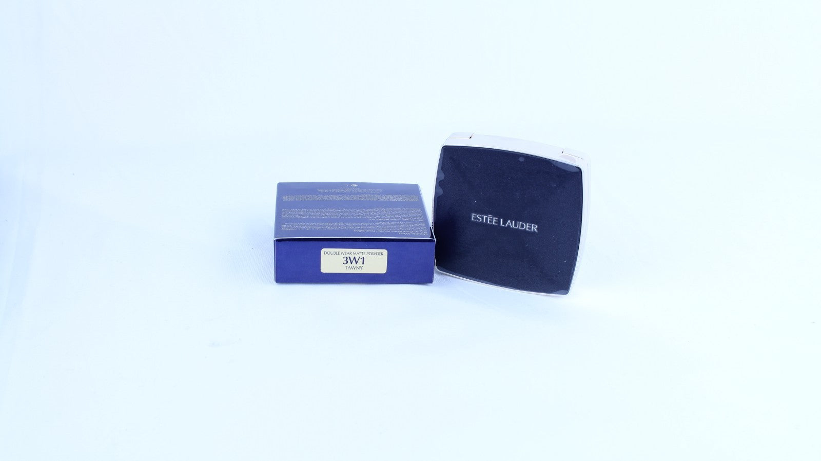 Estee Lauder Double Wear Stay In Place Matte Powder Foundation～3W1 Tawny 0.42 oz