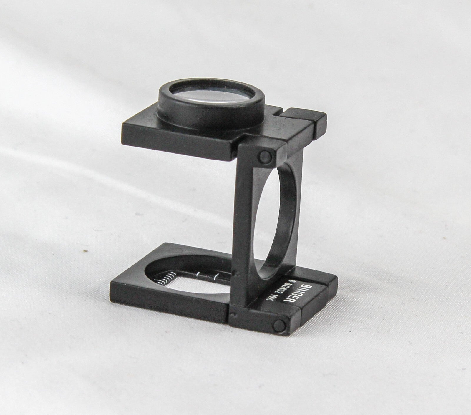 Binger  10x compact metal folding magnifier optical glass linen tester  BG802