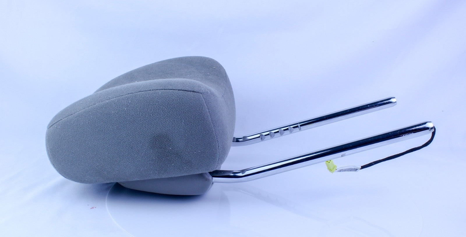 2011-2018 DODGE DURANGO IMPACT HEADRESTS GRAY FRONT DRIVER PASSENGER HEAD RESTS