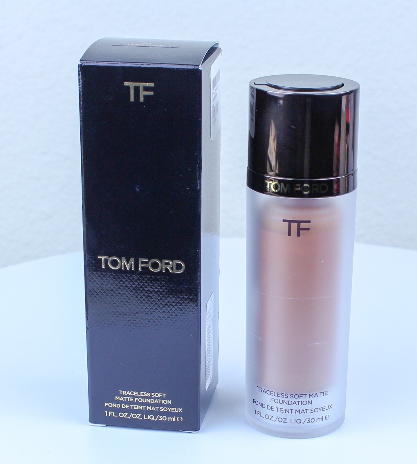 Tom Ford Traceless Soft Matte Foundation 9.7 cool dusk 1oz 30ml