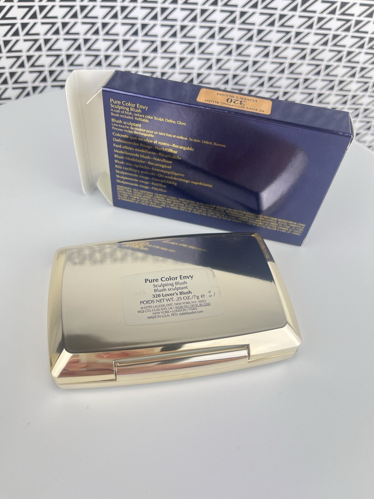 Estee Lauder Pure Color Envy Sculpting Blush 320 Lover's Blush  7g/0.25oz